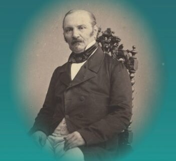 OLVASSUK EGYÜTT 52.